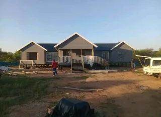 We manufacture Nutec houses and Wendy's houses