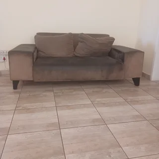 Couches - Ad posted by SeanT