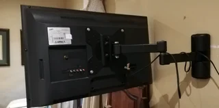 Samsung 32 inch HD TV.