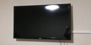 Samsung 32 inch HD TV