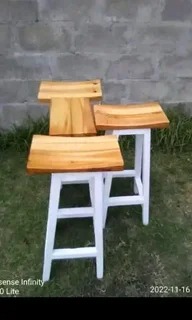Bar stools ,drawers