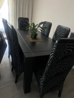 6-chair Dining Table