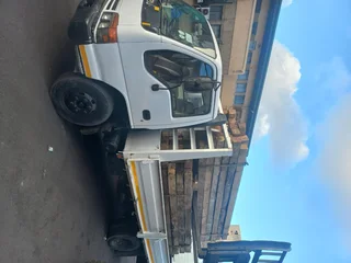 TRUCKS FOR HIRE AND REMOVAL