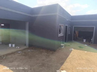 Modern 3-bedroom home in Sebokeng, Boitumelo