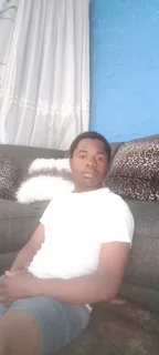 Looking for a job as a powder coatings and spray painting And  grinding and Garden boy