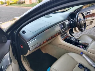 2015 Jaguar XF Diesel engine Great Condition AVAILABLE Today