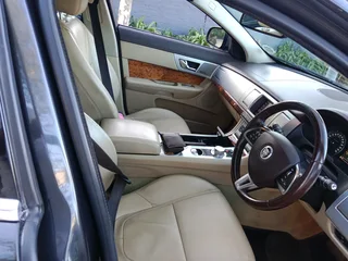 2015 Jaguar XF Diesel engine Great Condition AVAILABLE Today