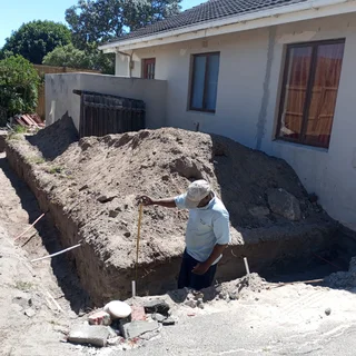 Brick work&#61; Painting&#61;&#61; Paving&#61;&#61;Plastering Tree felling and Gardening services