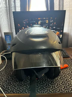 Vuka motorcycle helmet