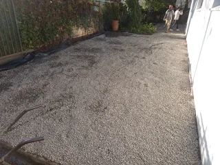 13MM AND 19MM,DECORATIVE PEBBLE STONES,INTERLOCK  PAVING,SUPPLY AND INSTALLATION