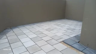 PAVING,BLOCK,BOND,INTRLOCK,WHEATSTONE,WE TRANSFORM YOUR DRIVEWAY .