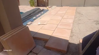 100%WEED FREE#KIKUYU#BUFFALO#LM BEREA#GULF GREEN#CYNODONE,LAWN DRESSING,  SUPPLY AND INSTALL.