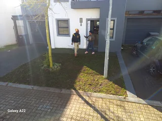 100% WEED FREE,BUFFALO,KIKUYU,LM BEREA,GUFL GREEN,CYNODONE,LAWN DRESSING,SUPPLY AND INSTALLATION