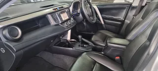 TOP SELLER - Toyota RAV4 2.0 GX 4x4 AT available now!