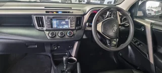 TOP SELLER - Toyota RAV4 2.0 GX 4x4 AT available now!