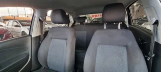 SPORTY -  VW Polo Vivo Hatch 1.4 Trendline for sale!