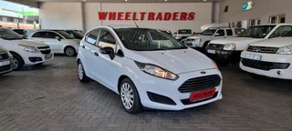 White Ford Fiesta 1.4 Ambiente 5-Door with 149000km available now!