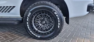 2018 Ford Everest 2.2 TDCI XLS 4x4 - 7 seater for sale!