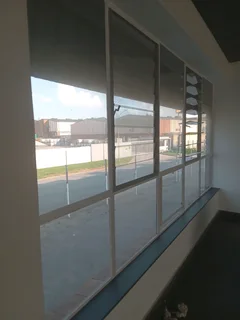 Hi everyone am advertising painting job