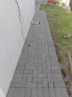 Cement bond paving