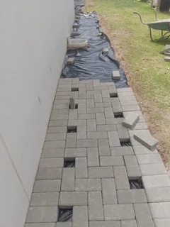 Cement bond paving