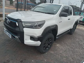 2020 Toyota Hilux Extended Cab