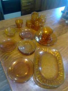 ✨ 25-piece set in very good condition (Duralex)