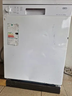 DEFY 13 Place Dishwasher White DDW240