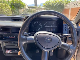 2002 mazda 323 sting 130i