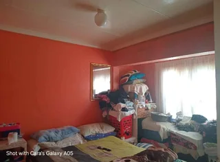 2 Bedroom House for sale in Delft The Hague