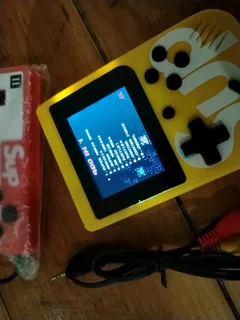 Retro Handheld Gaming Console (400-in-1) + Extra Controller – Yellow