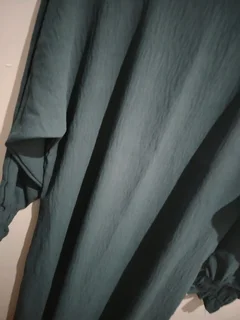  Elegant Dark Green Maxi Dress – Flowing Style for Just R150!