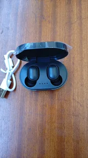 Blue tooth head phones ear buds