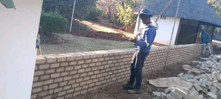 Building and renovation plc cll O823600432