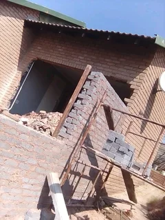 Building and renovation plc cll O823600432