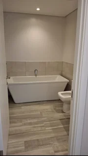 2 bedroom flat in Umhlanga R25000