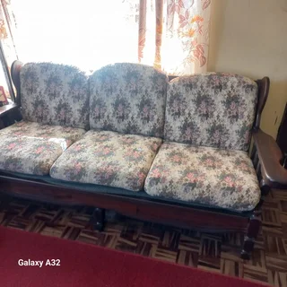 Furniture - Ad posted by Avicka