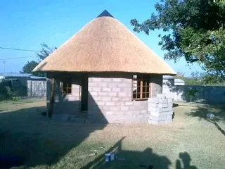 Thatch roofs 0763227885