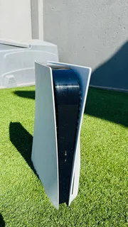 PlayStation 5 Disk Edition- Good condition/R7800(negotiable)