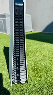 PlayStation 5 Disk Edition- Good condition/R7800(negotiable)