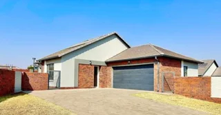 3 Bedroom house for sale in Centurion Amberfield