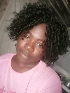 Looking for a job as a maid or nanny