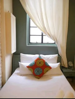 1 bedroom apartment   in city centre