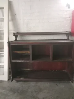 Vintage shelf unit and chair