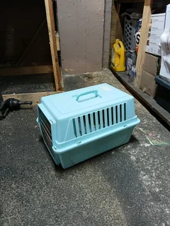 Pet Travel Box For Sale ( New )