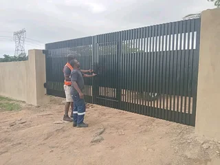 Roof cleaning and painting, welding gates , barglar guard, plumbing