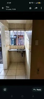 Outbuilding to let in unit 20 Phoenix