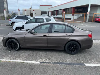 BMW 316i F30 2014 Automatic