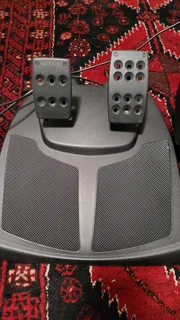 (Price drop) Logitech Momo Sim Racing Wheel Feedback