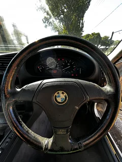 BMW 318i ‘96 Sedan